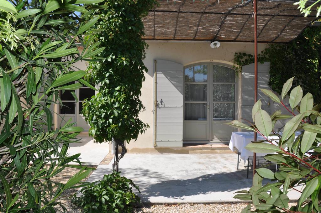 La Maison De Line Saint-Rémy-de-Provence Pokój zdjęcie